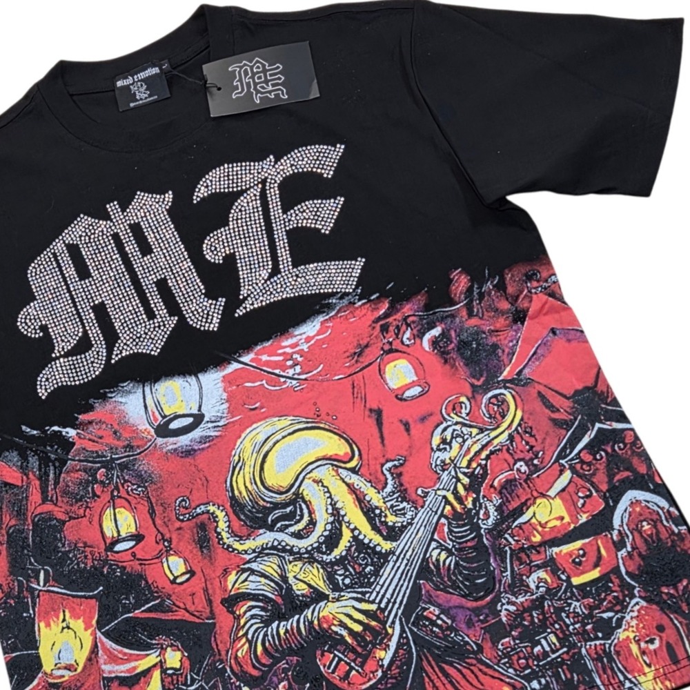 NWT‎ Mixed Emotion Rhinestone Cthulhu Guitarist Graphic T Shirt Black Mens L